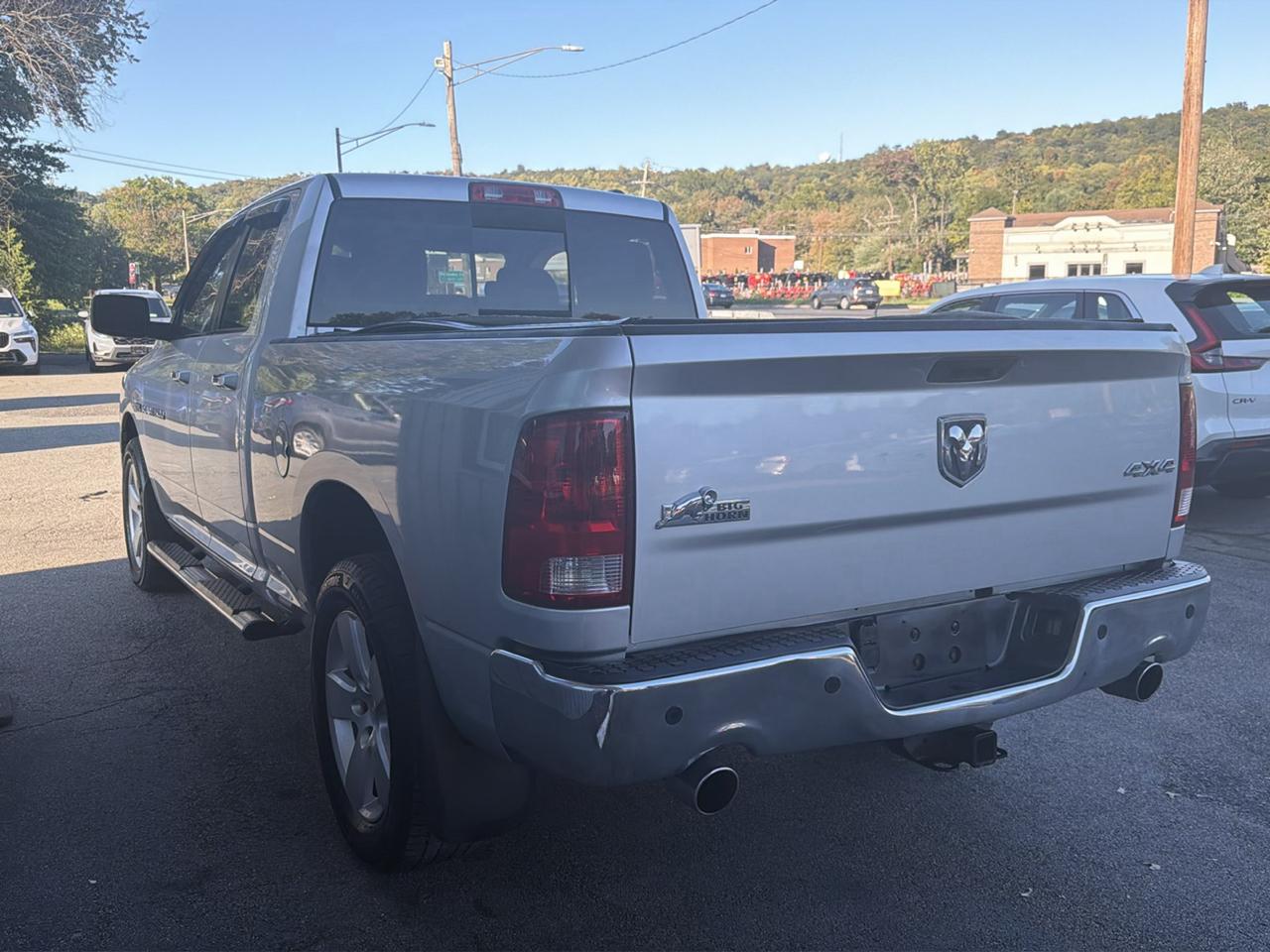 RAM 1500 4WD Quad Cab 140.5" Big Horn 2011