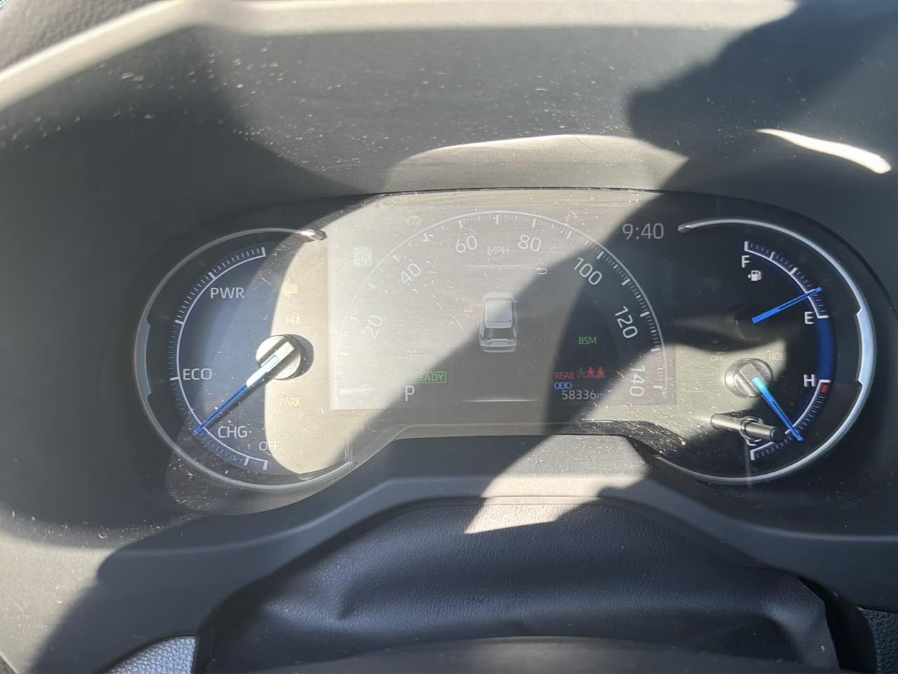 Toyota RAV4 Hybrid SE AWD (Natl) 2023