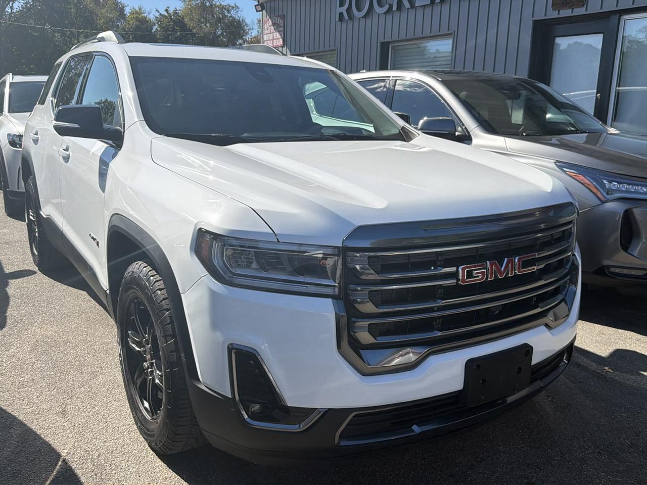 GMC Acadia AWD 4dr AT4 2023