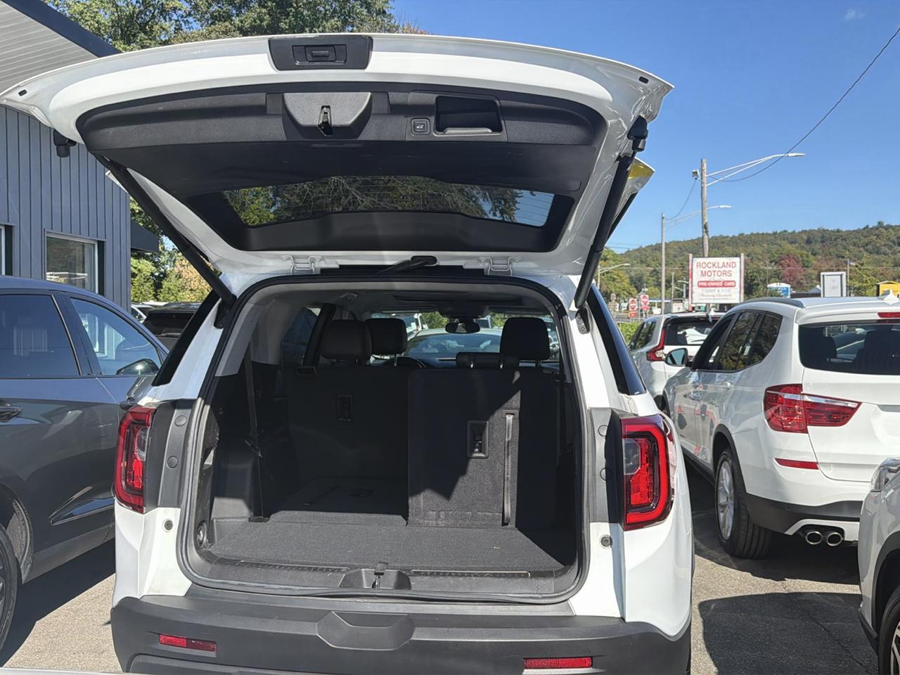 GMC Acadia AWD 4dr AT4 2023