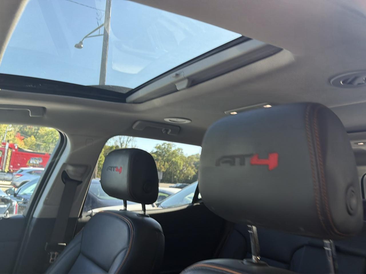 GMC Acadia AWD 4dr AT4 2023