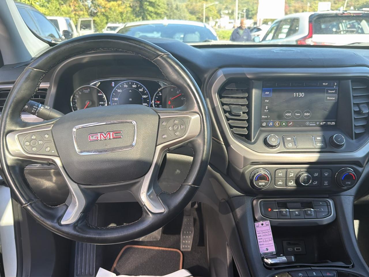 GMC Acadia AWD 4dr AT4 2023