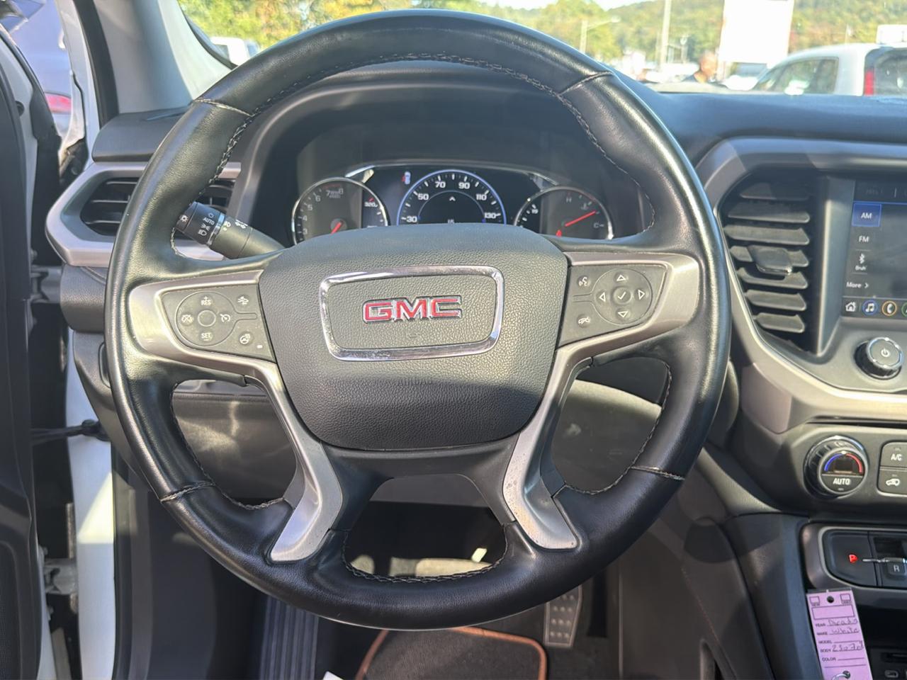 GMC Acadia AWD 4dr AT4 2023