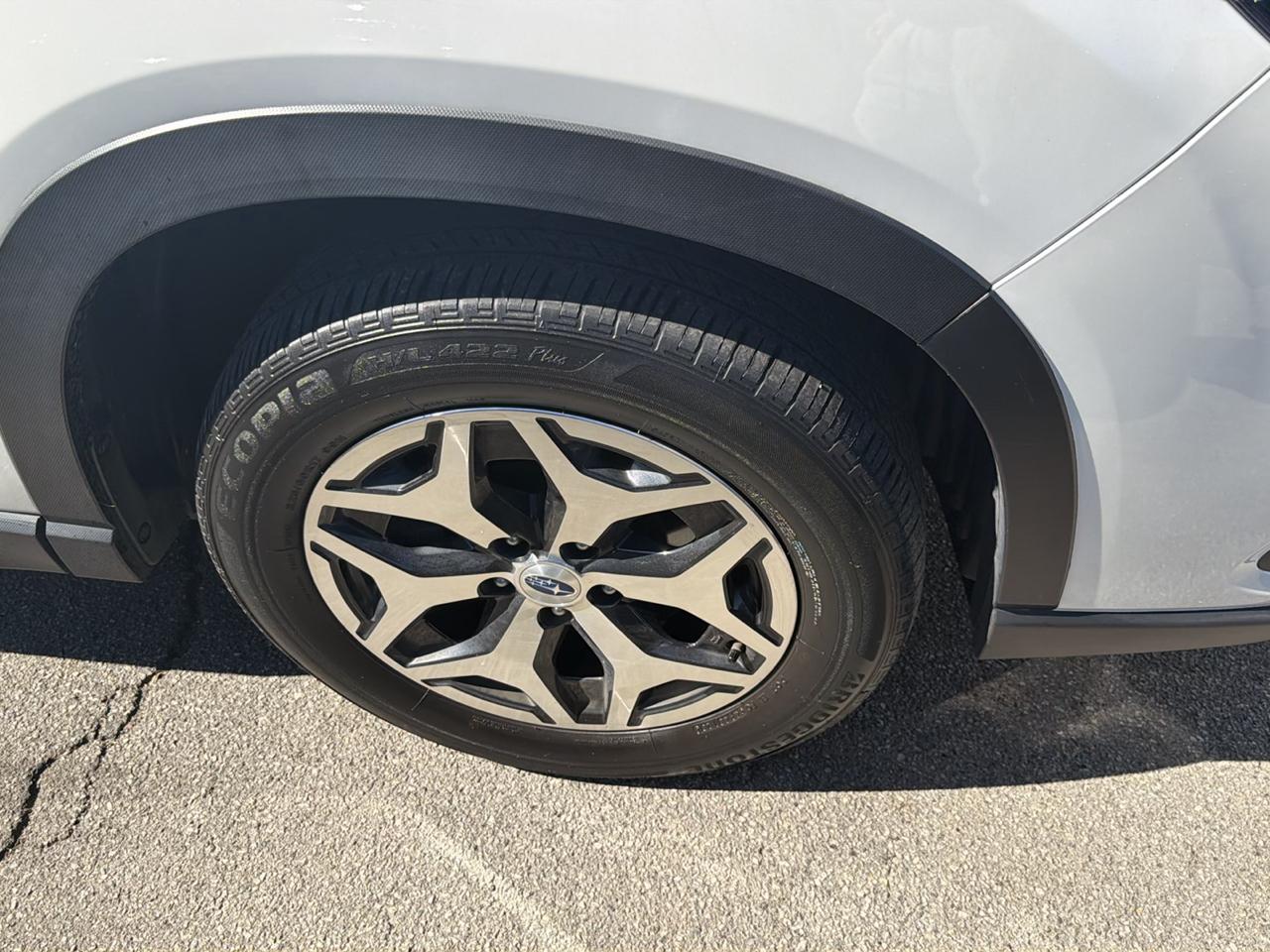 Subaru Forester Premium CVT 2023