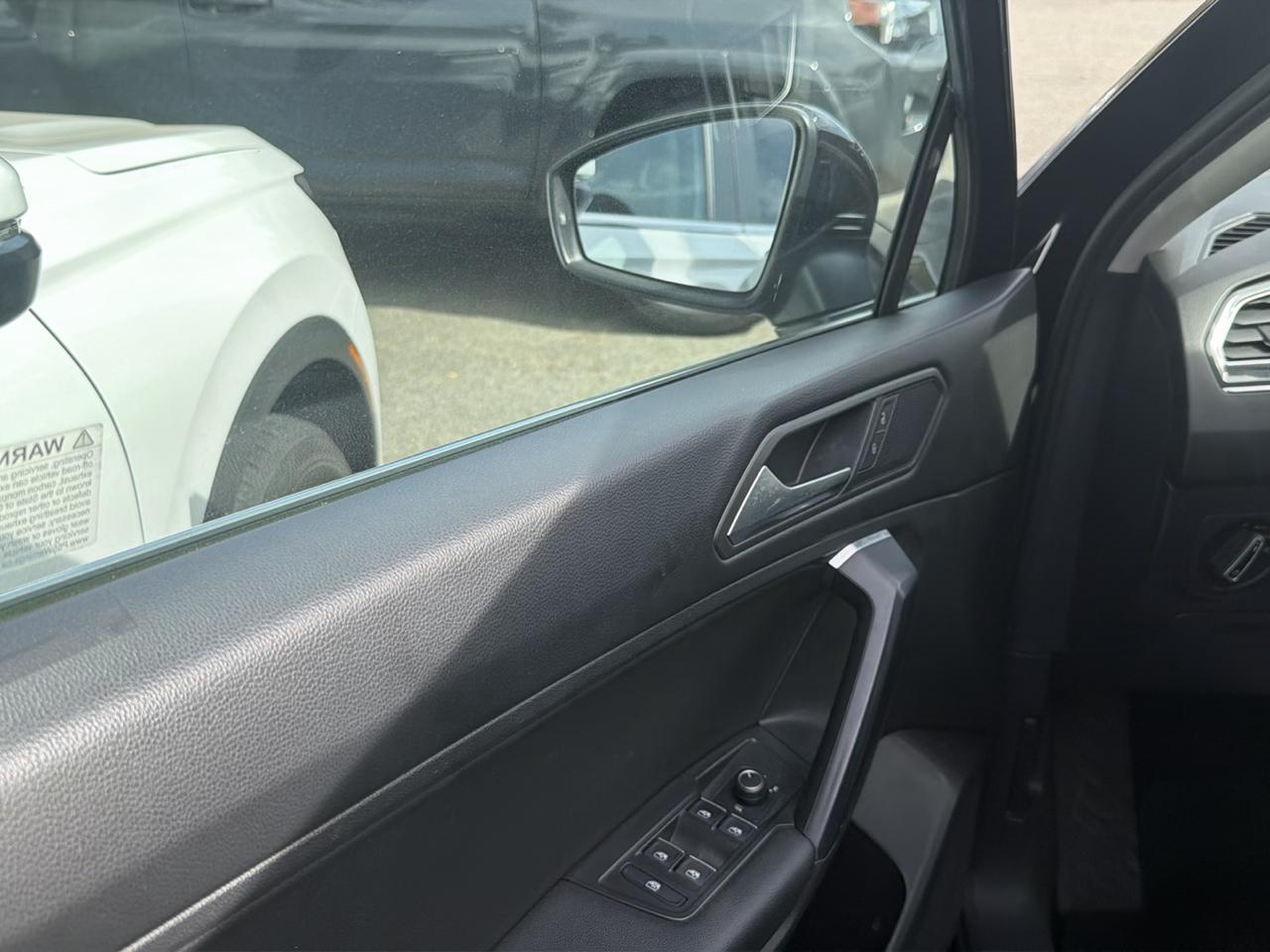 Volkswagen Tiguan  2021