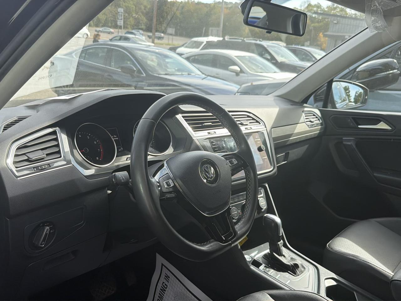 Volkswagen Tiguan  2021
