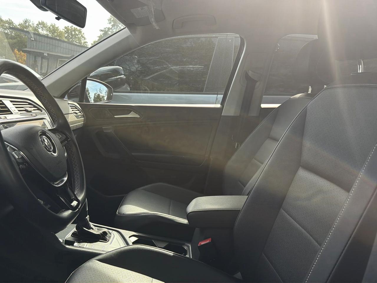 Volkswagen Tiguan  2021