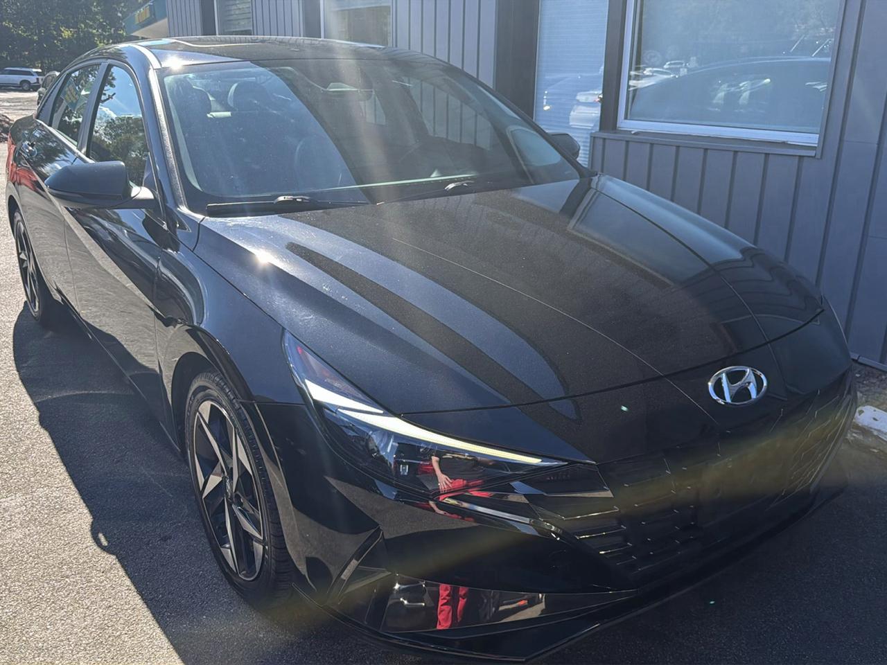 Hyundai Elantra Limited IVT 2023
