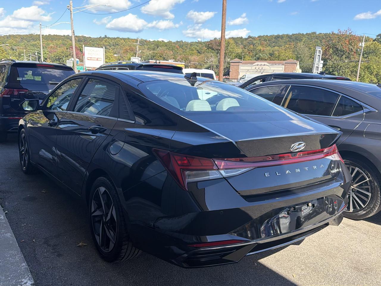 Hyundai Elantra Limited IVT 2023