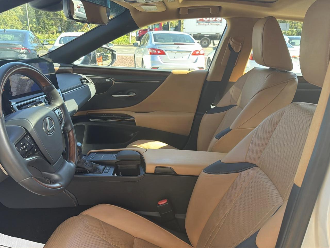 Lexus ES ES 300h Luxury FWD 2022
