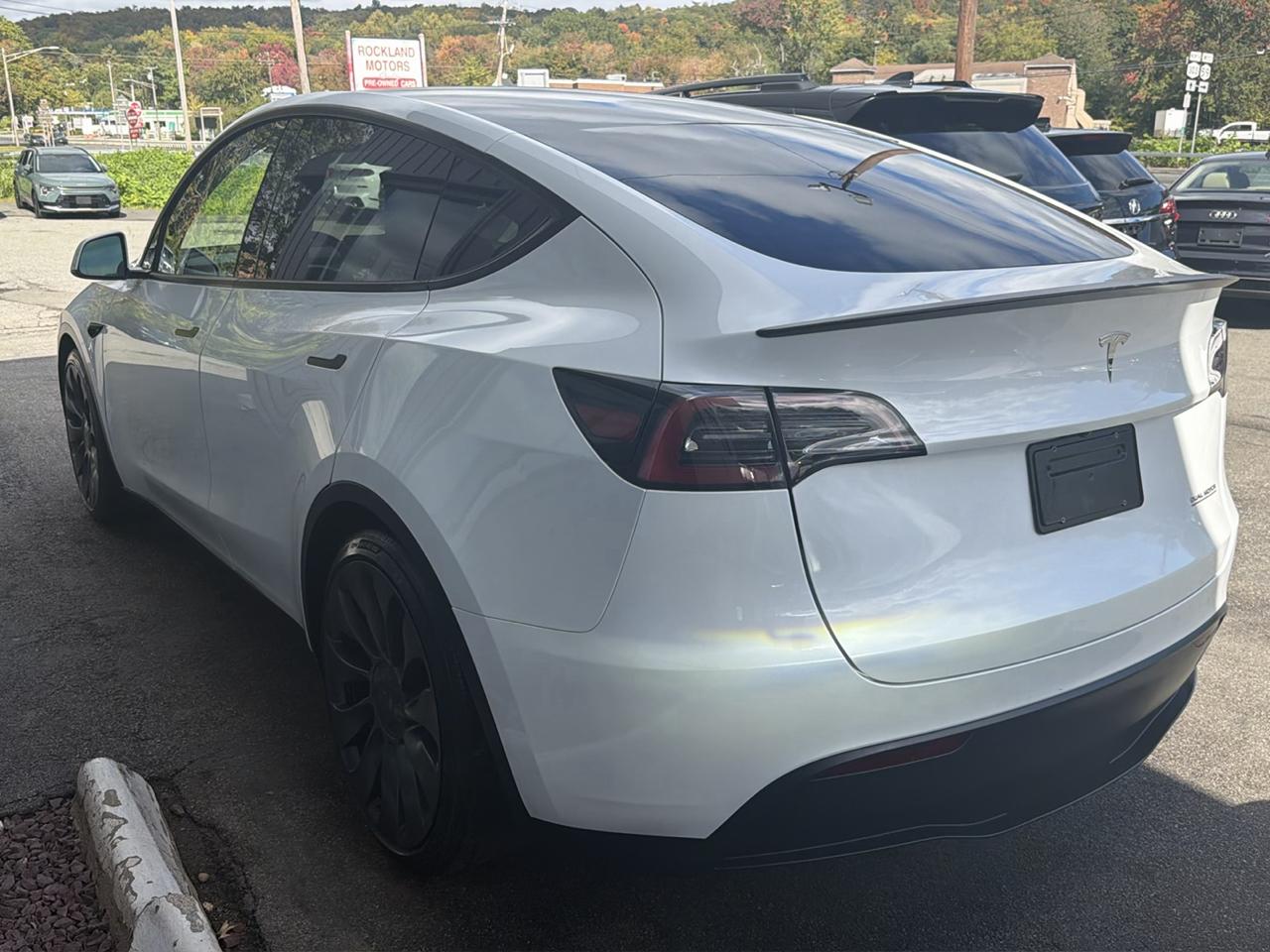 Tesla Model Y Performance AWD 2024