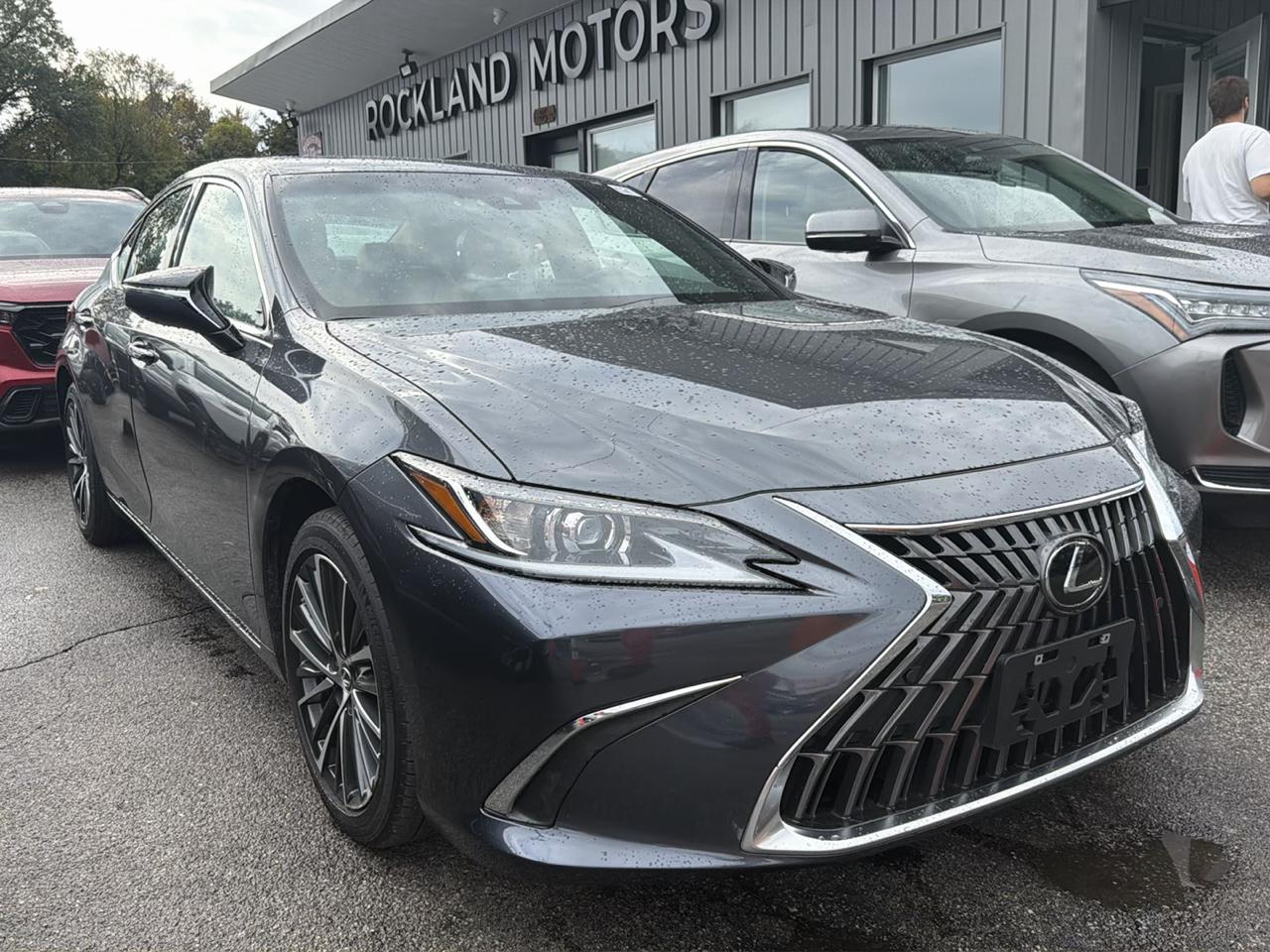 Lexus ES ES 350 FWD 2023