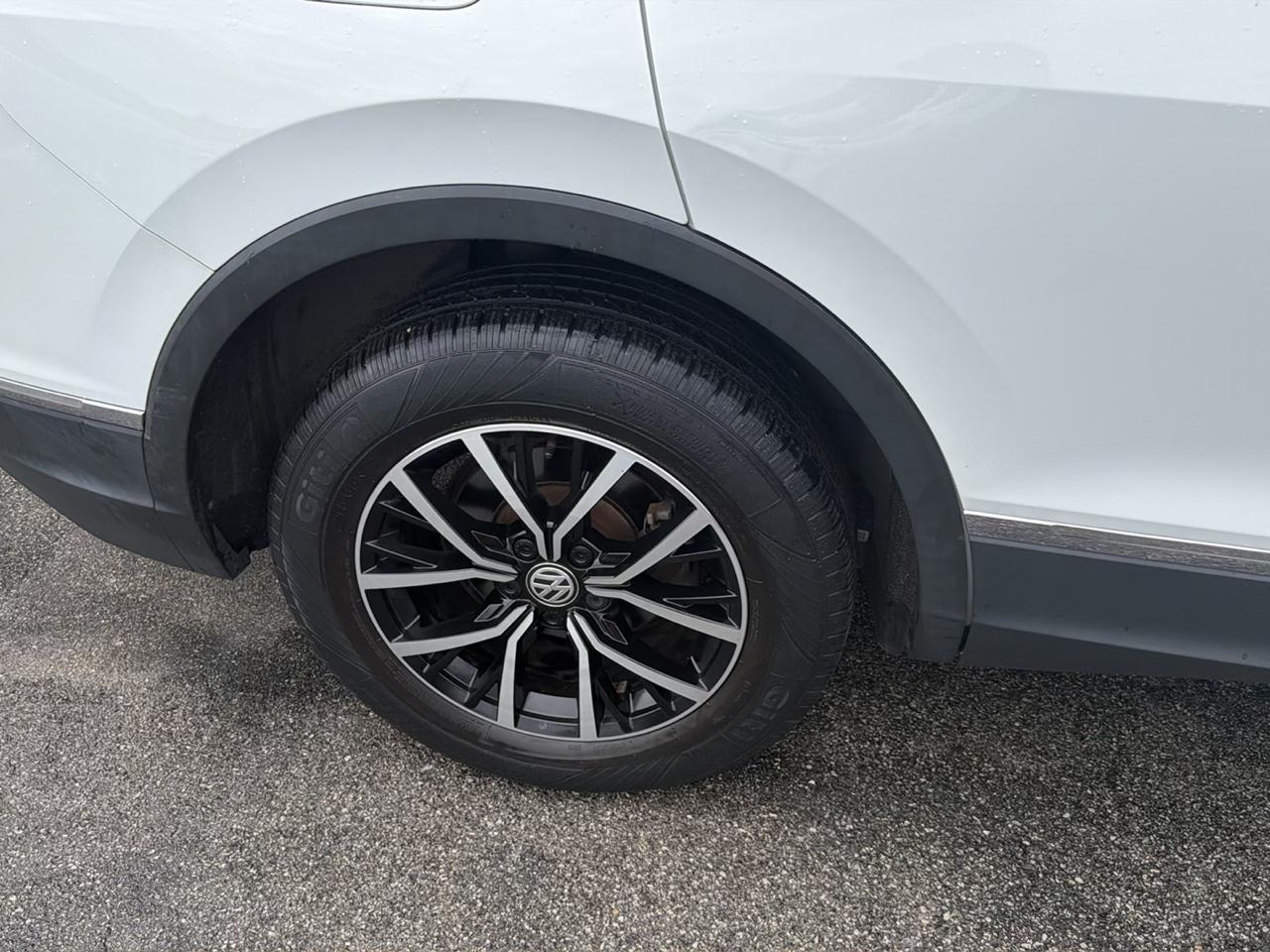 Volkswagen Tiguan 2.0T SE R-Line Black 4MOTION 2021