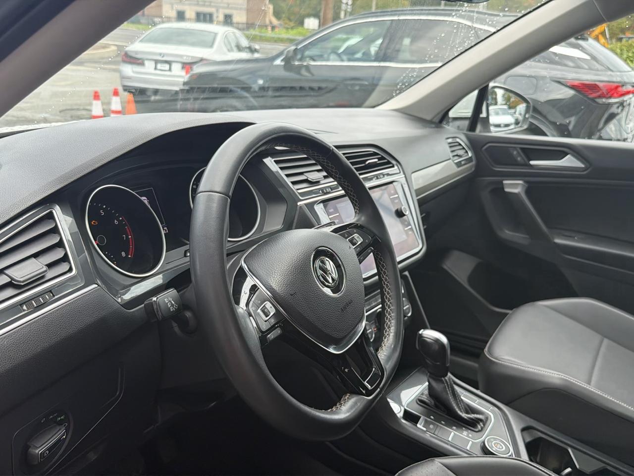 Volkswagen Tiguan 2.0T SE R-Line Black 4MOTION 2021