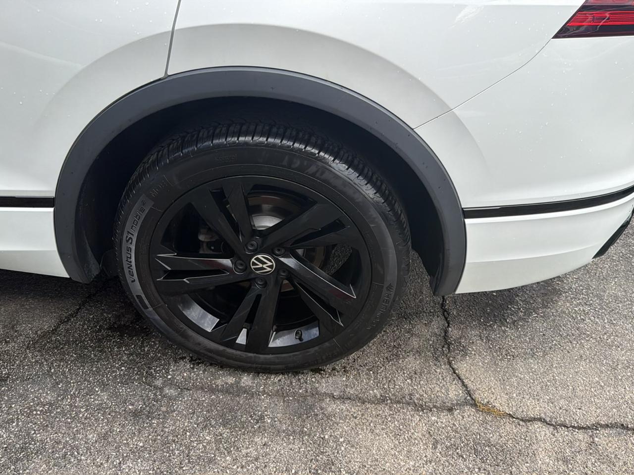Volkswagen Tiguan 2.0T SE R-Line Black 4MOTION 2023