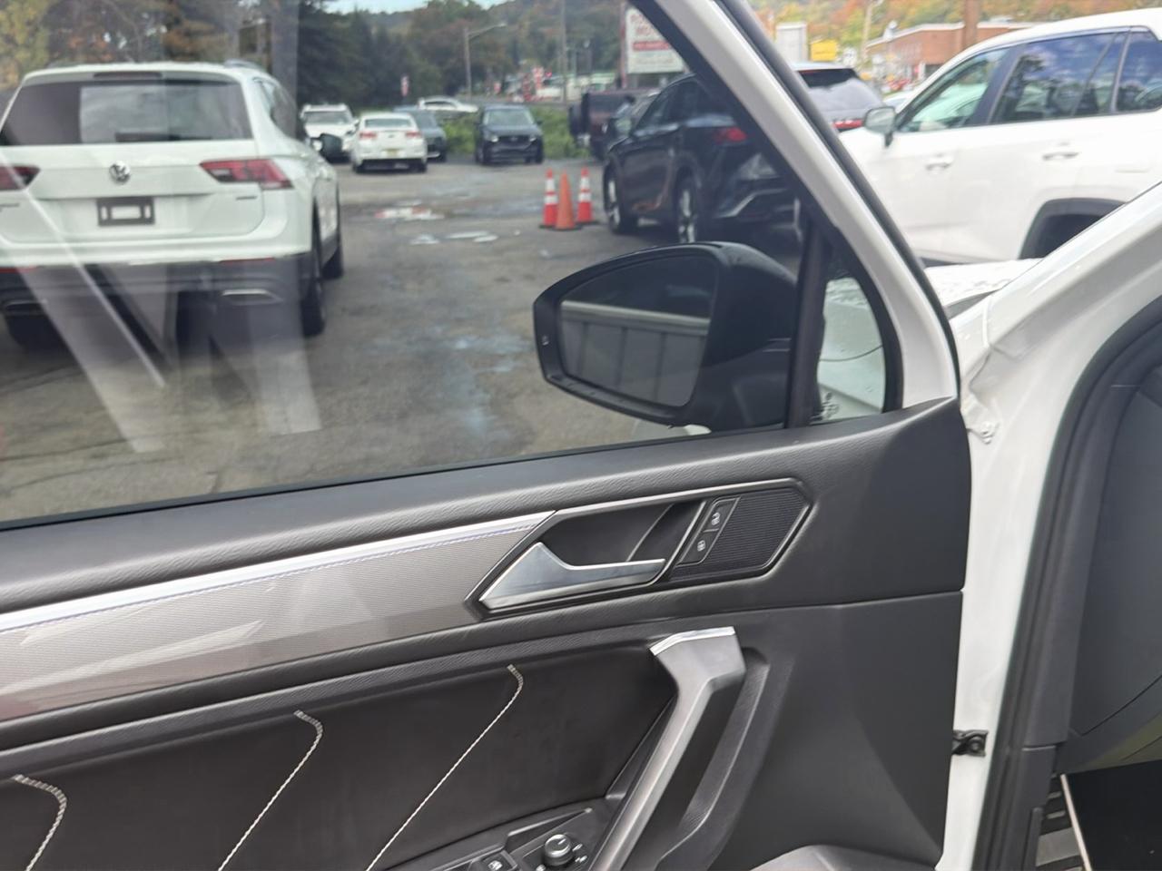 Volkswagen Tiguan 2.0T SE R-Line Black 4MOTION 2023