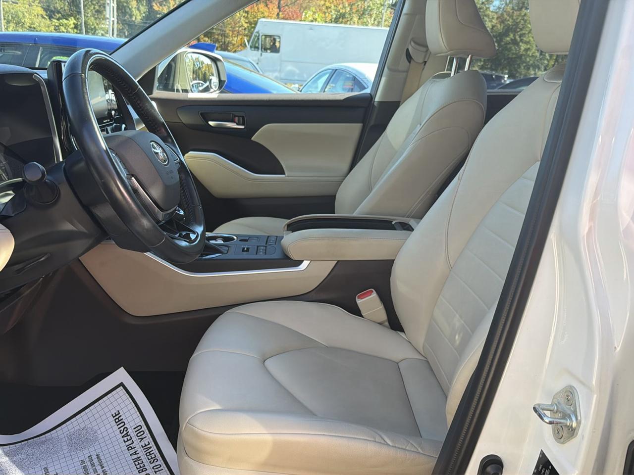 Toyota Highlander XLE AWD (Natl) 2020