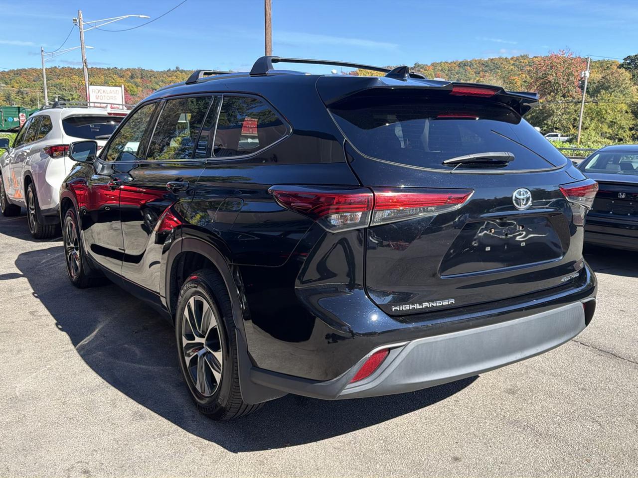 Toyota Highlander XLE AWD (Natl) 2021