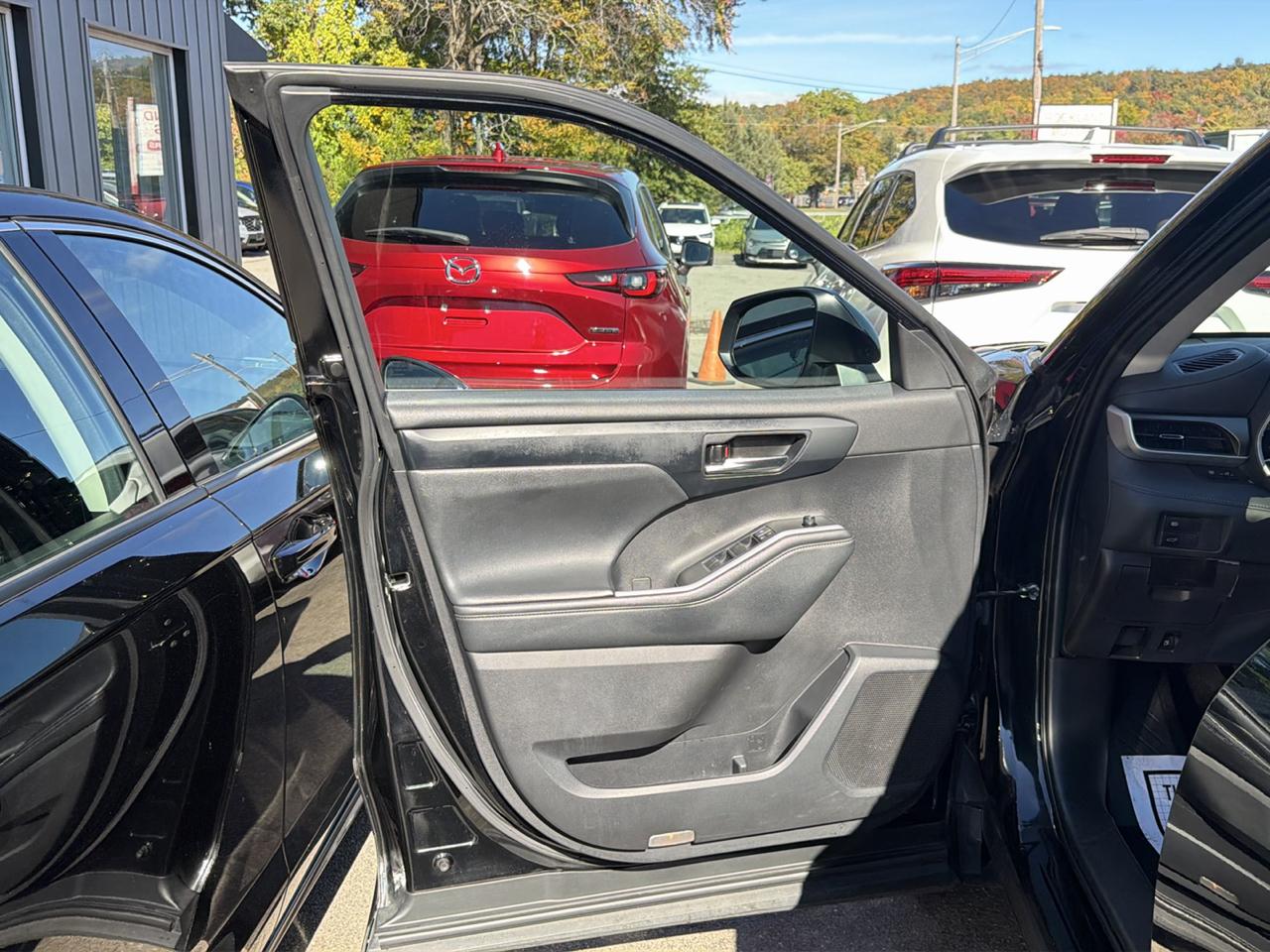 Toyota Highlander XLE AWD (Natl) 2021