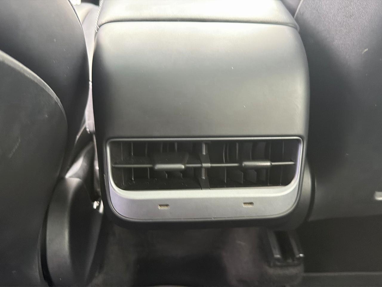 Tesla Model Y Performance AWD 2021