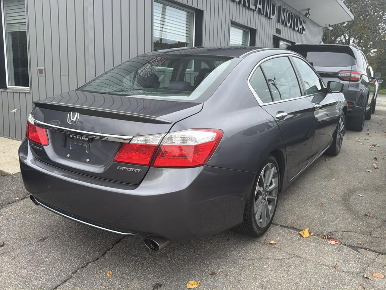 Honda Accord Sedan 4dr I4 CVT Sport 2015