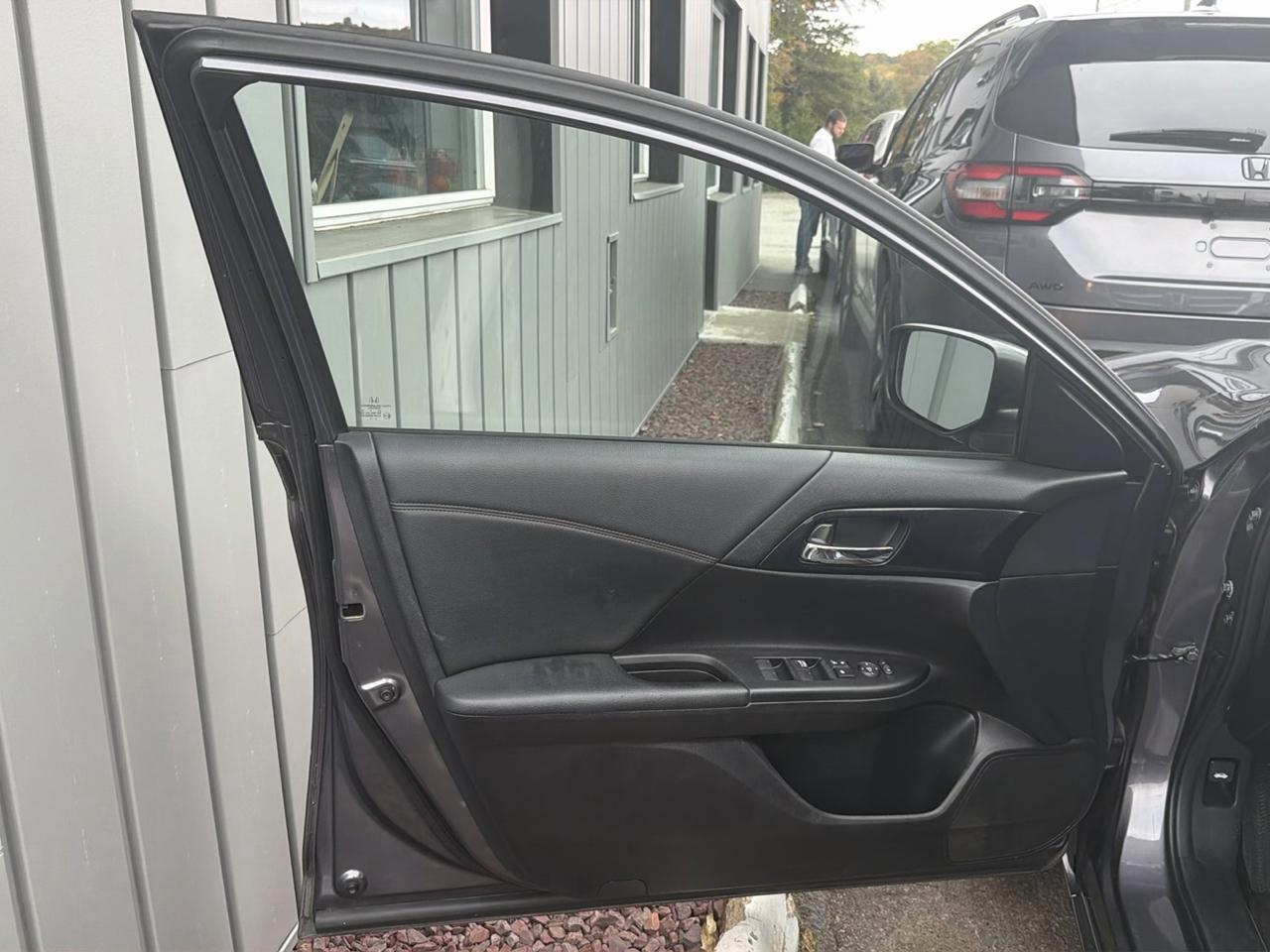 Honda Accord Sedan 4dr I4 CVT Sport 2015