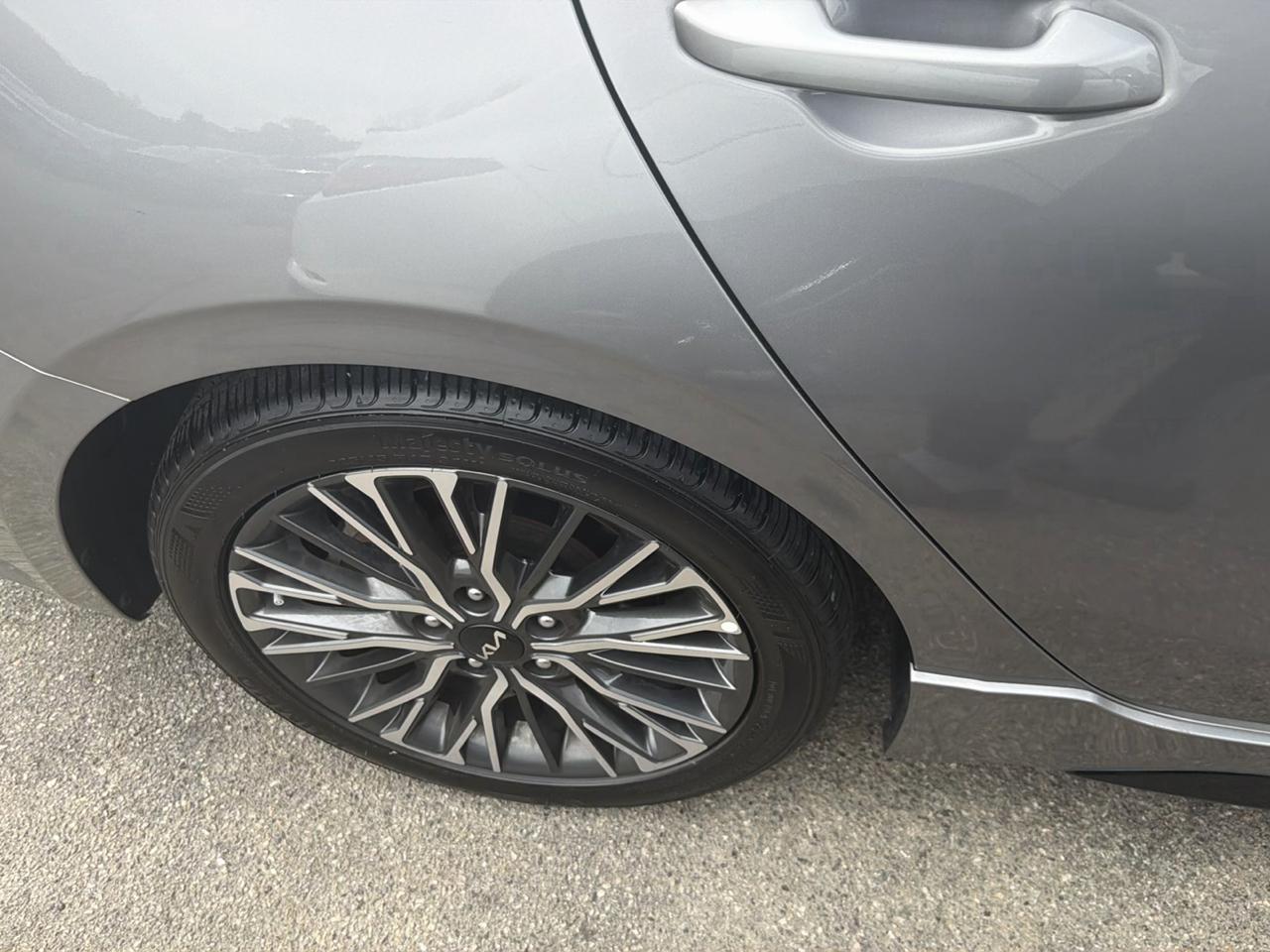 Kia Forte GT-Line IVT 2024