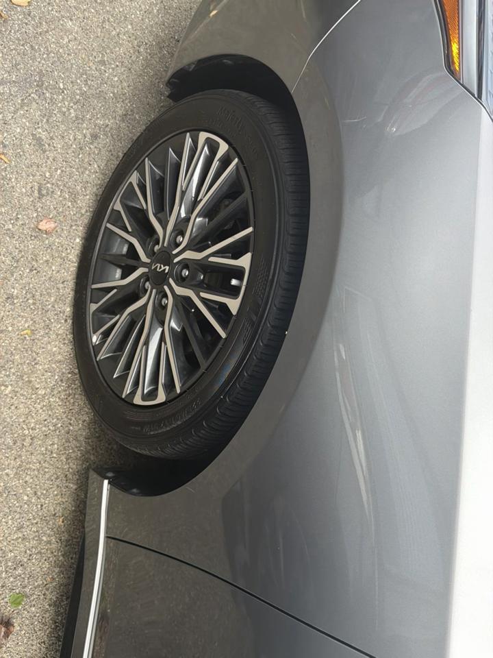 Kia Forte GT-Line IVT 2024