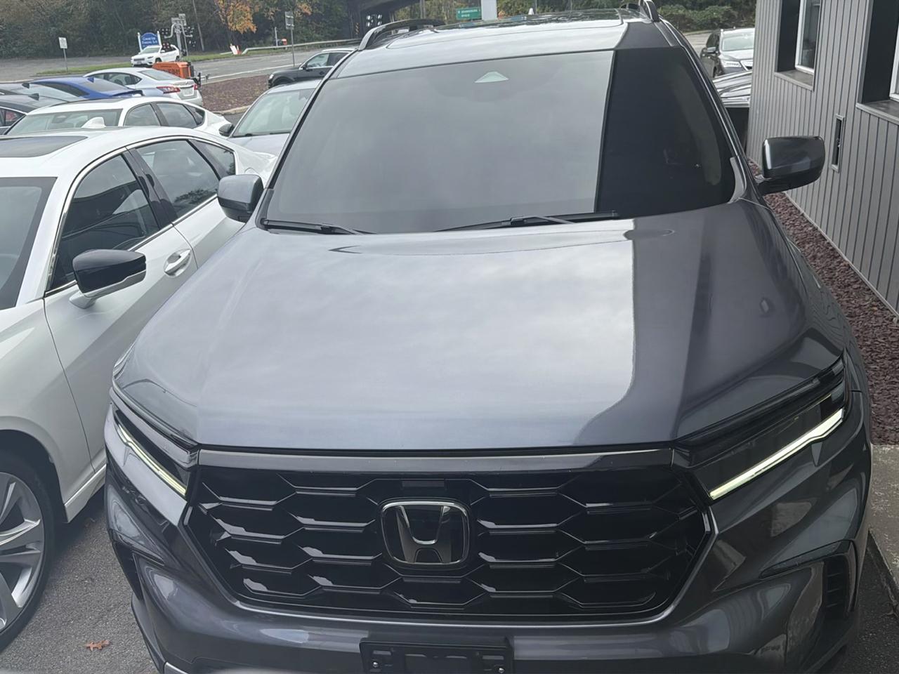 Honda Pilot Touring+ AWD 2025
