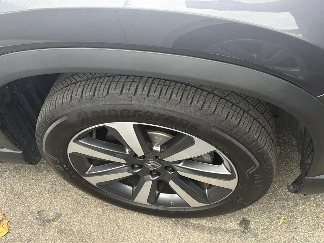 Honda Pilot Touring+ AWD 2025