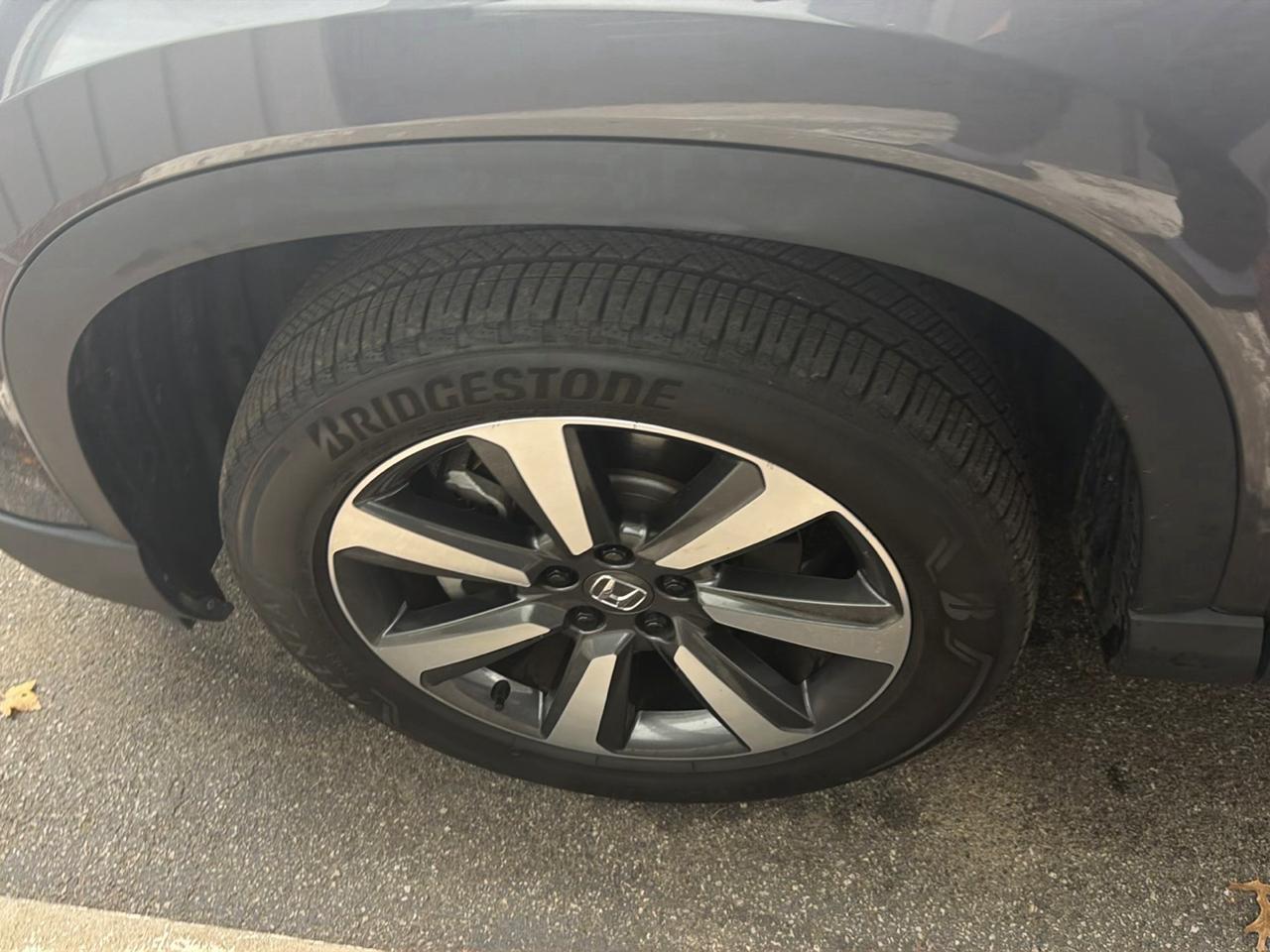 Honda Pilot Touring+ AWD 2025