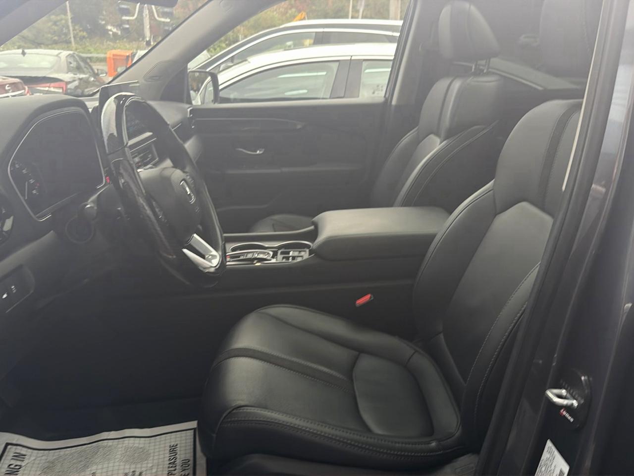 Honda Pilot Touring+ AWD 2025