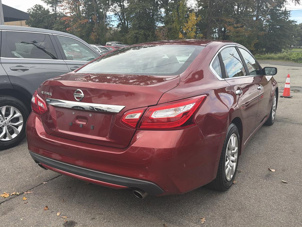 Nissan Altima 4dr Sdn I4 2.5 2016