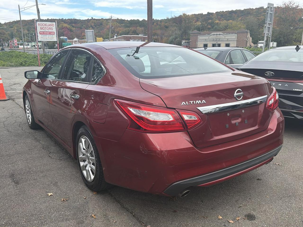 Nissan Altima 4dr Sdn I4 2.5 2016