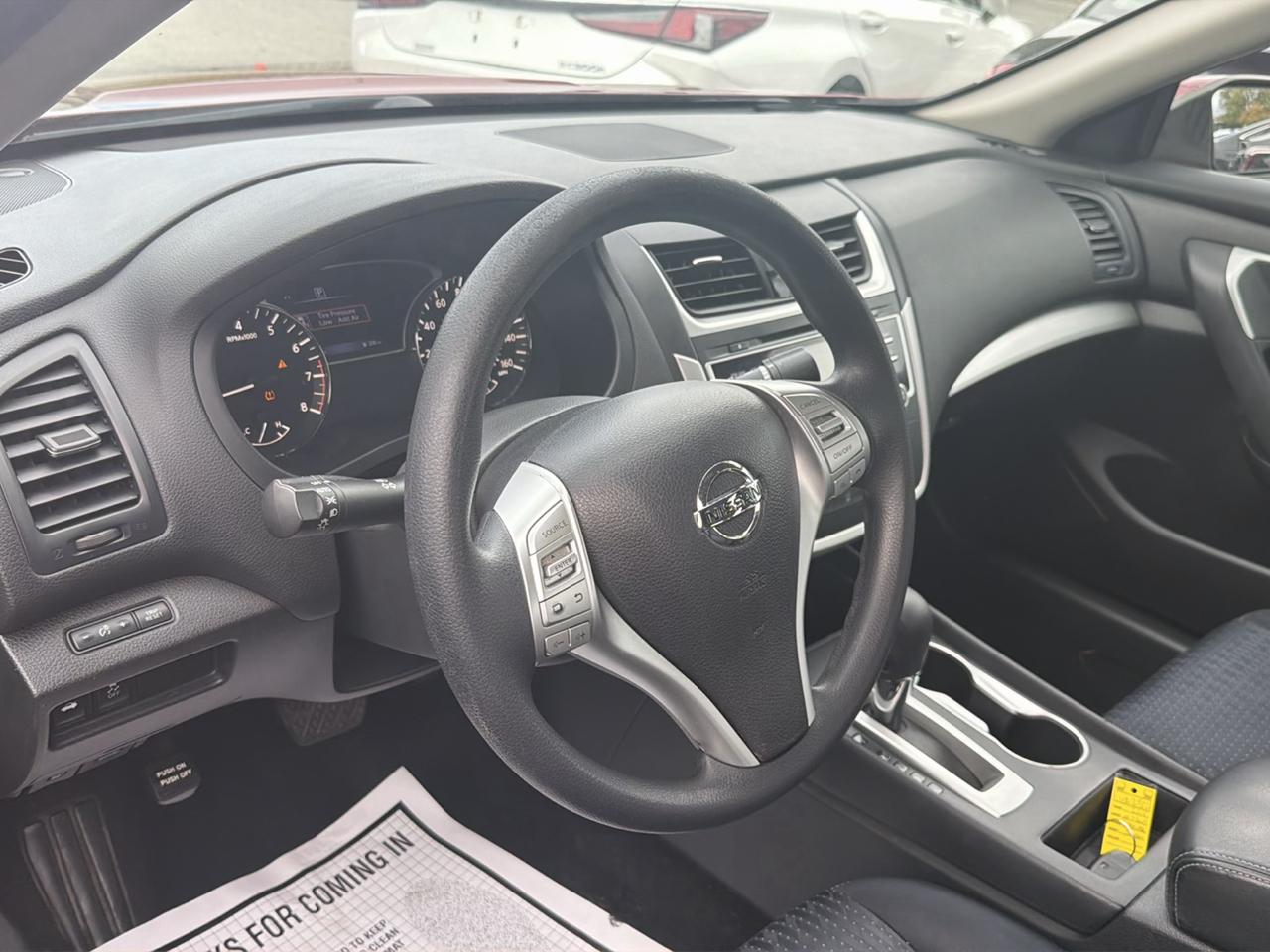 Nissan Altima 4dr Sdn I4 2.5 2016