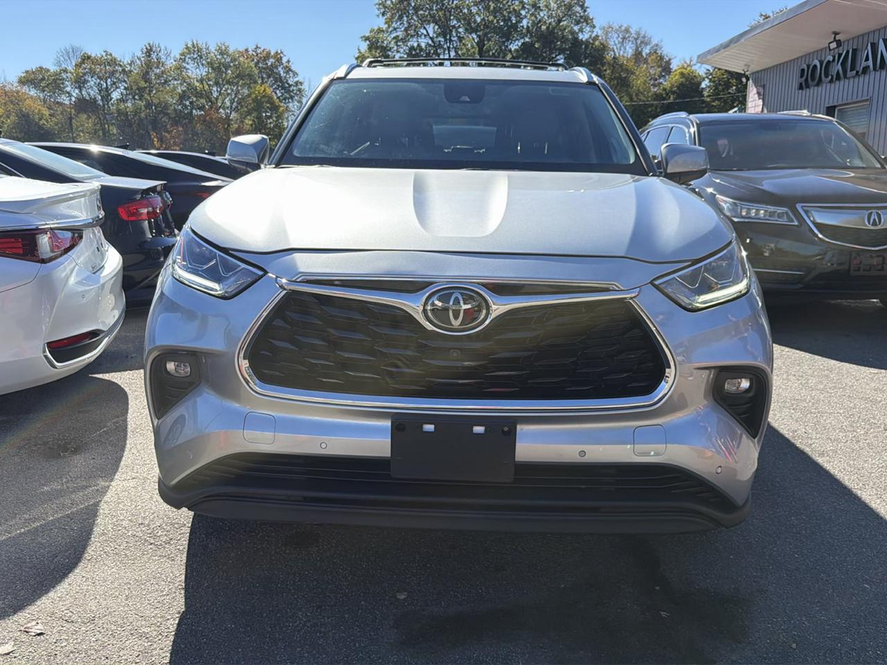 Toyota Highlander Limited AWD (Natl) 2021