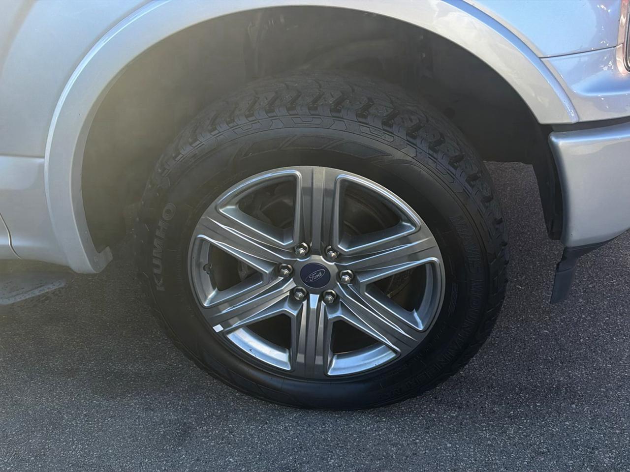 Ford F-150 Lariat 4WD SuperCrew 5.5' Box 2019