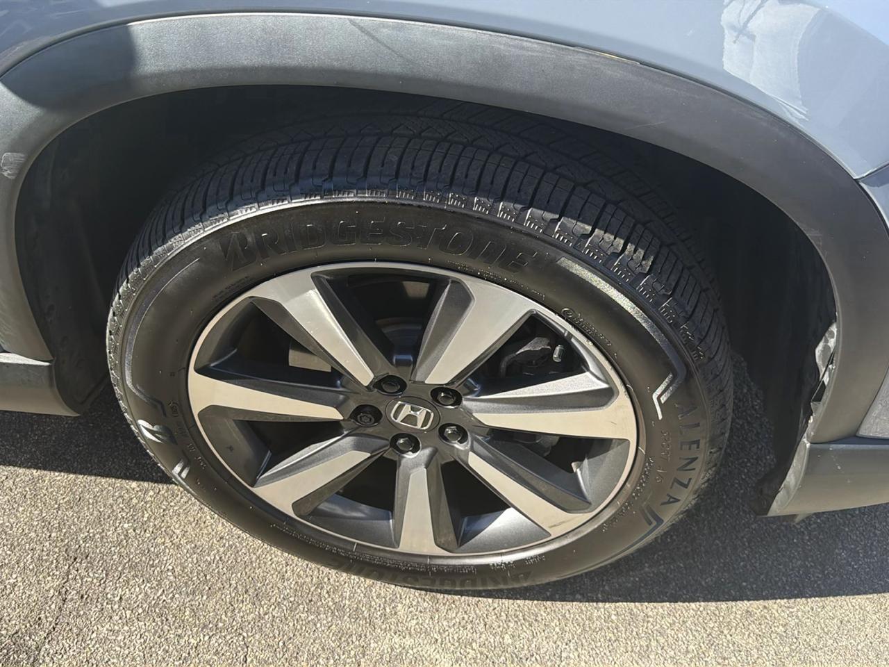 Honda Pilot Touring AWD 2023