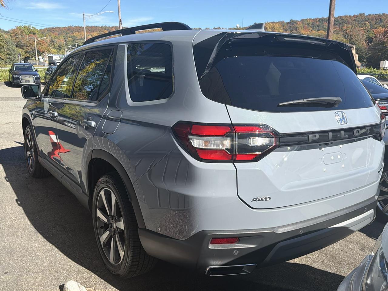 Honda Pilot Touring AWD 2023