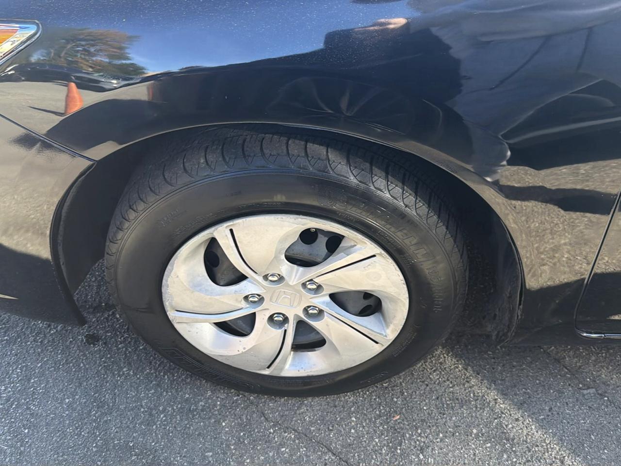 Honda Civic Sdn 4dr Auto LX 2013