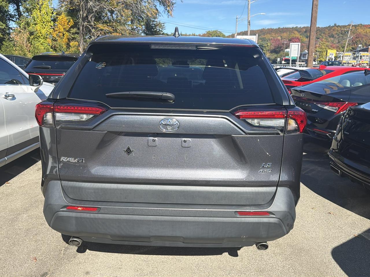 Toyota RAV4 LE AWD (Natl) 2024