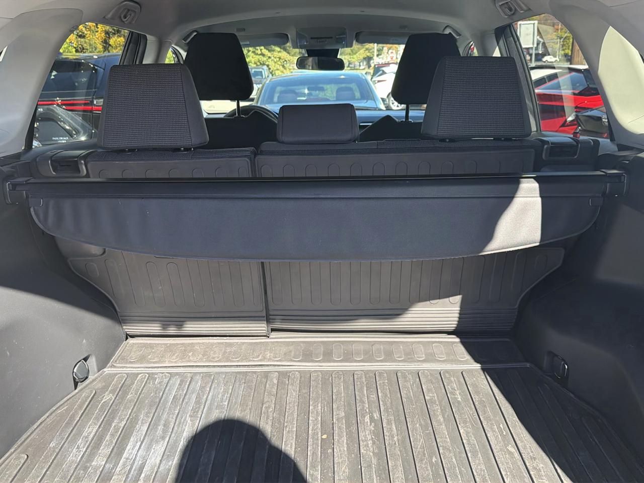 Toyota RAV4 LE AWD (Natl) 2024