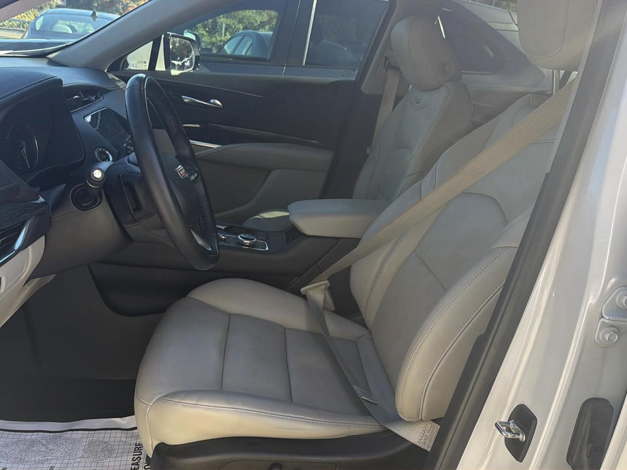 Cadillac XT4 Premium Luxury 2022