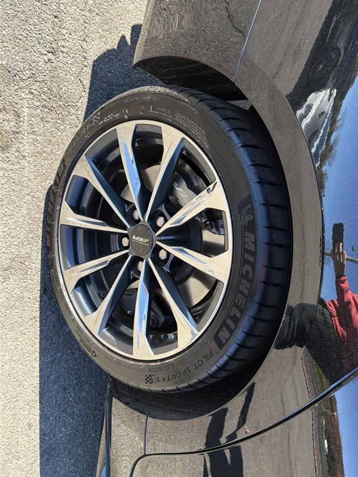 Cadillac CT4-V 4dr Sdn Blackwing 2025