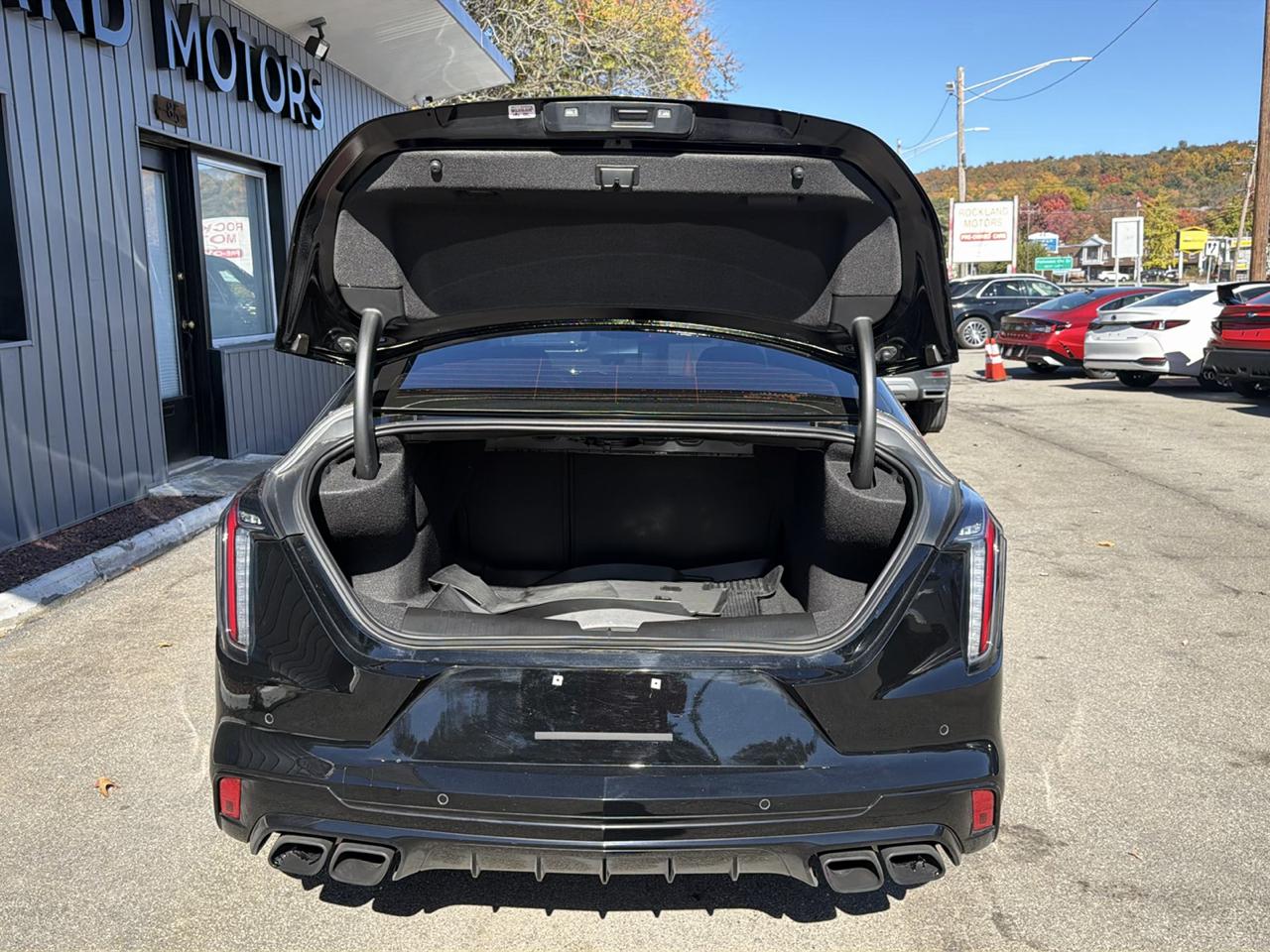 Cadillac CT4-V 4dr Sdn Blackwing 2025