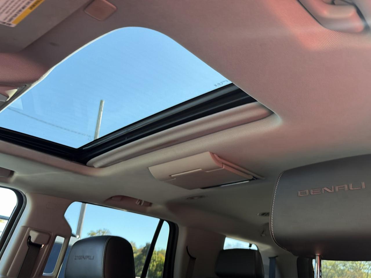 GMC Yukon 4WD 4dr Denali 2020
