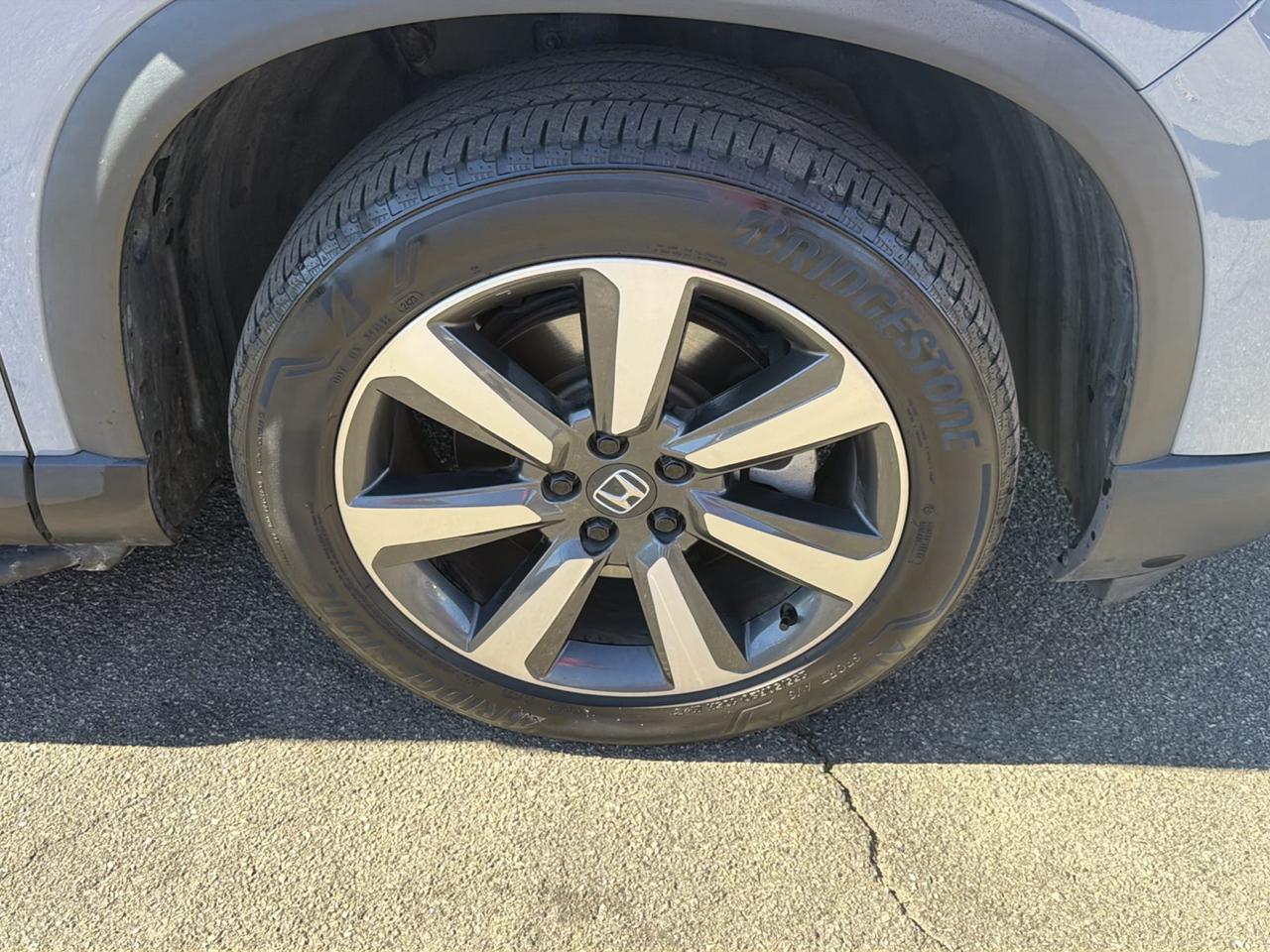 Honda Pilot Touring AWD 2023