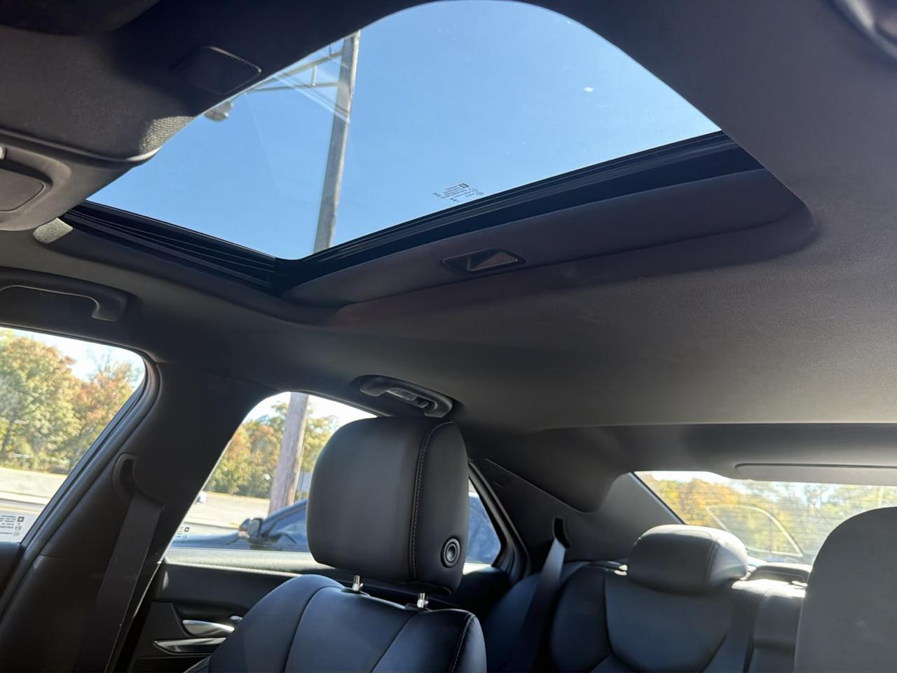 Cadillac CT4 4dr Sdn Luxury 2024