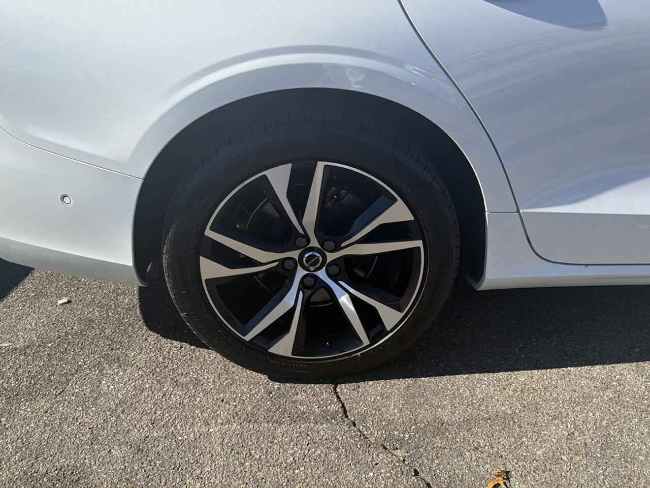 Volvo S60 B5 AWD Plus Dark Theme 2024