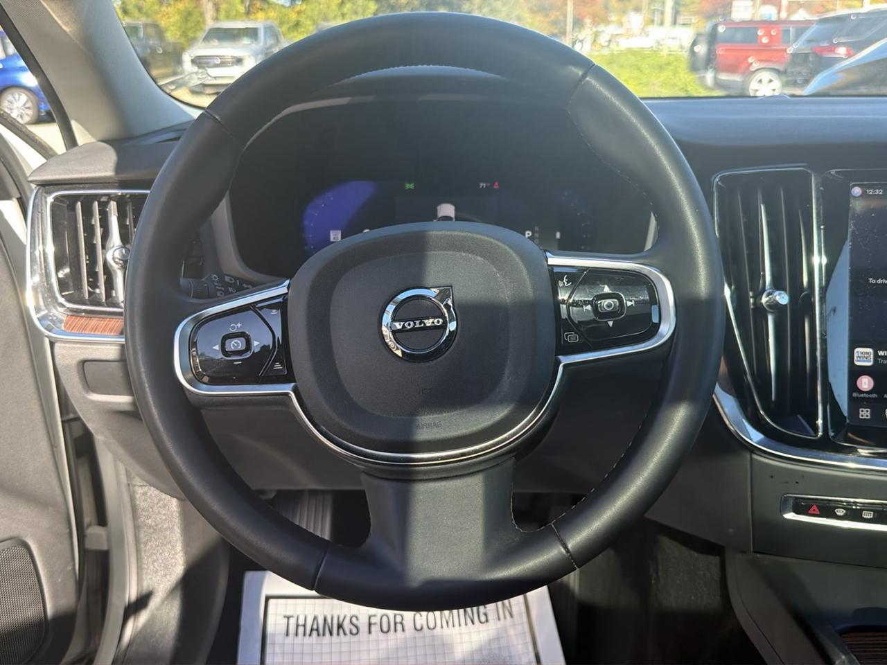 Volvo S60 B5 AWD Plus Dark Theme 2024